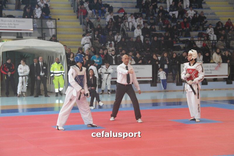 120212 Teakwondo 072_tn.jpg